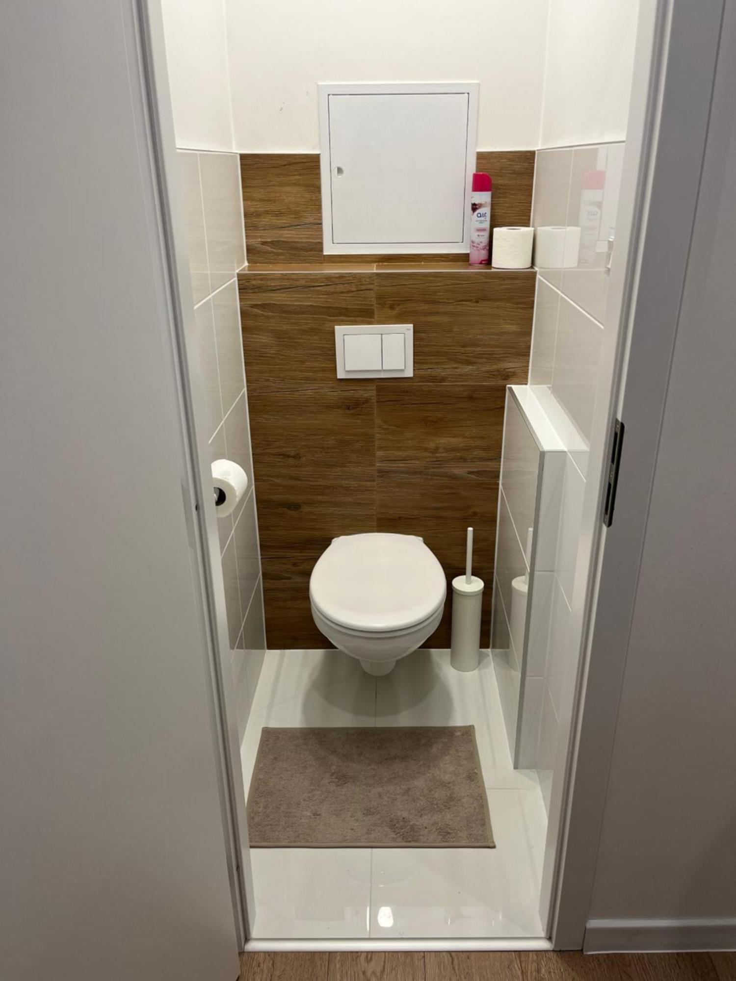Elegant Escape Apartment III - Free Parking, Easy Access To City Center Bratislava Exteriör bild